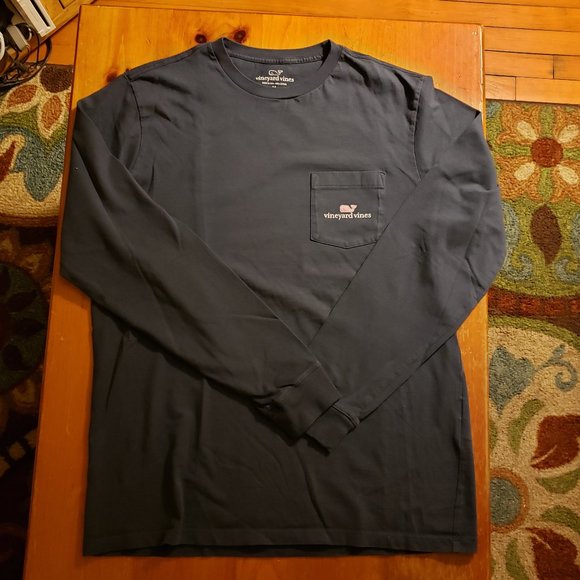 EUC Men's Vineyard Vines long sleeve whale pocket-shirt - Picture 5 of 9